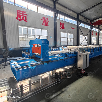 แกลนไซด์ Flying Cutter ไม่หยุด 20m / min Decking ดินเหล็กแผ่นกล่องการสร้างเครื่อง
