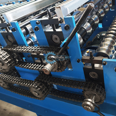 เครื่องตัดไฮดรอลิก 5.5kw เหล็กเหล็กกระปุก แผ่นหลังคาชั้นสอง โปรไฟล์กลมสร้างเครื่อง