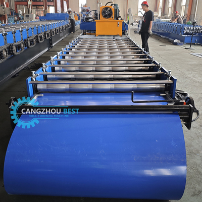 สีเหล็ก 3kw เซอร์โม่เตอร์ความเร็วสูง Zee Roofing Q Tile Roll Forming Machine