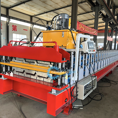 อัตโนมัติการทํางาน Steel Tile Roof Sheet Machine สําหรับการผลิตที่เรียบ