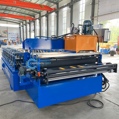 อัตโนมัติเปลี่ยนขนาด PU Liner Steel Profile Roof Sheet Roll Forming Machine สําหรับ 0.3-0.8 มิลลิเมตร