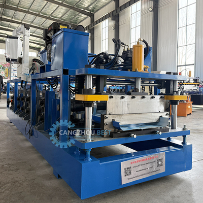 Customzied Portable Kr18 Standing Seam Roof Sheet Roll Forming Machine With Auto Seamer เครื่องพัดแผ่นหลังคาแบบยืน พร้อมเครื่องพัดผ้าออโต้