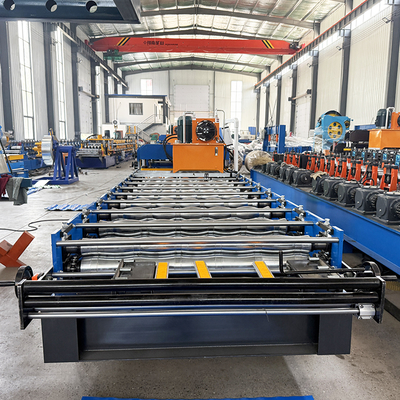 เครื่องปรับปรุงแผ่นผนังหลังคาโลหะที่ควบคุมโดย PLC