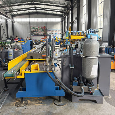 โปรไฟล์เพดานโลหะ T หลัก T /T บาร์เหล็กทำเครื่องขึ้นรูปม้วน