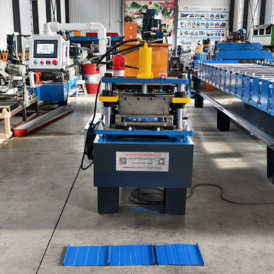 เครื่องขึ้นรูปม้วนแผงหลังคาแบบล็อคตัวเอง