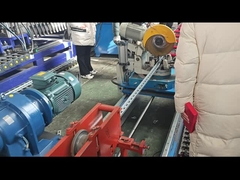 เครื่องตัดแบบบิน เครื่องเจาะรูแบบไฮดรอลิก เครื่องเจาะรูความเร็วสูง เครื่องเจาะรูแบบ C Channel Roll