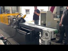 แปแบบมีรูเจาะ